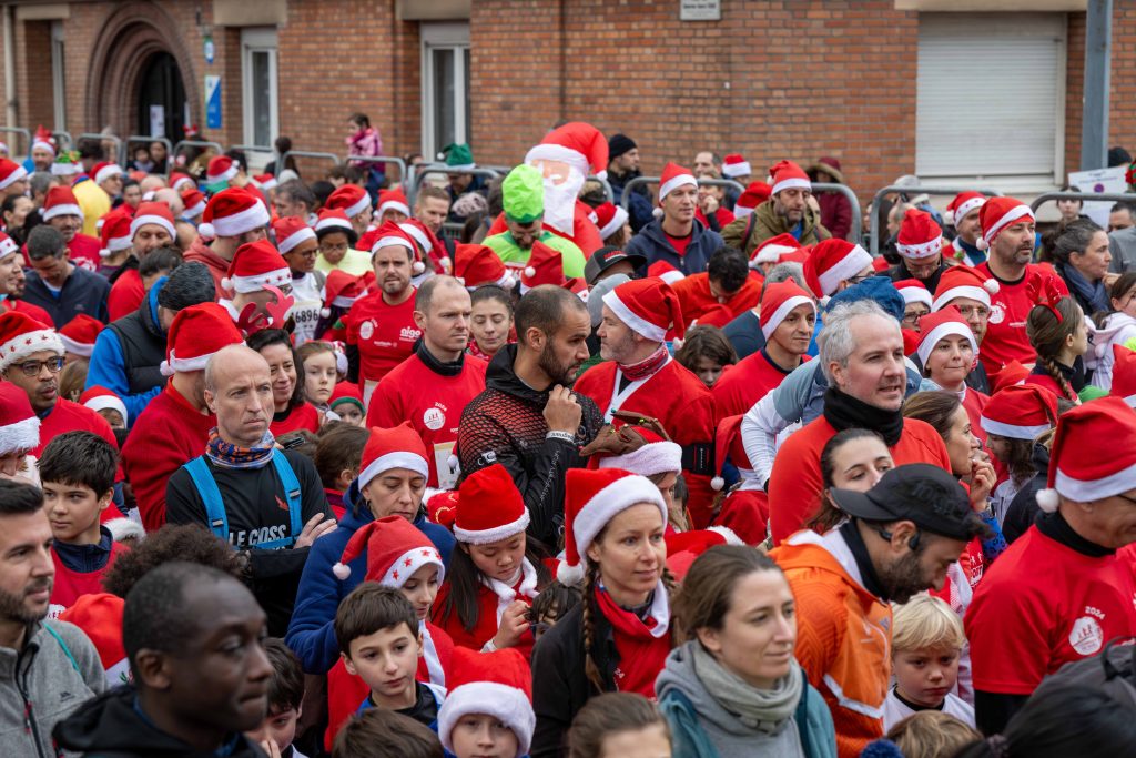 Corrida Des Peres Noel Dissy Les Moulineaux 2025 NicolasAverty CorridaNoel2025 0027